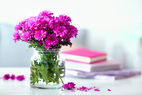 お家にあるアイテムで出来る 簡単オシャレな花の飾り方 Sumitasマガジン