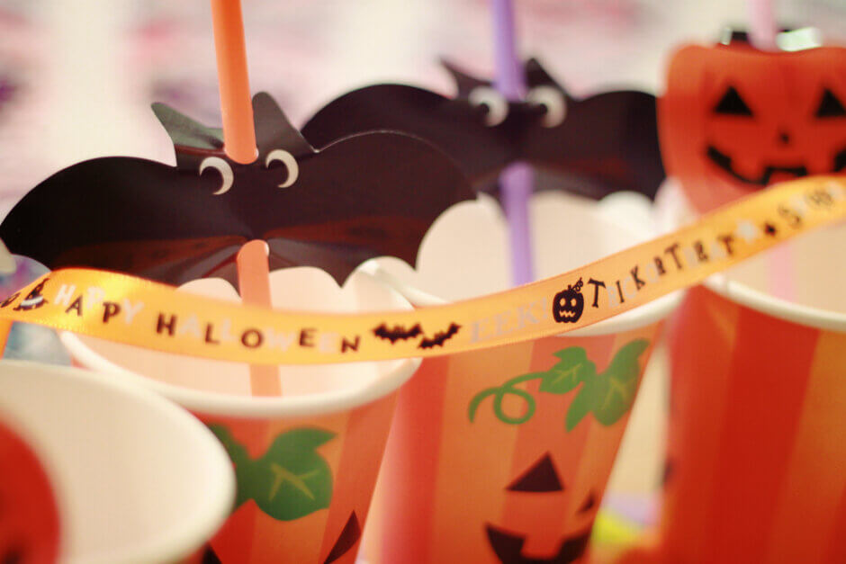 ハロウィンパーティーで使える！パッと華やかテーブルコーディネート術